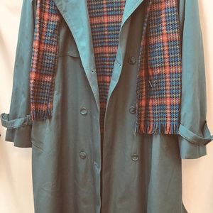 London Fog Raincoat W/ZipOut Lining & Scarf Sz10